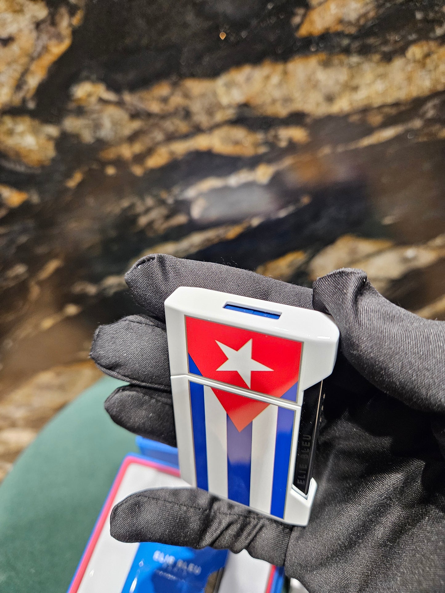 Elie Bleu Pocket Jet lighter
