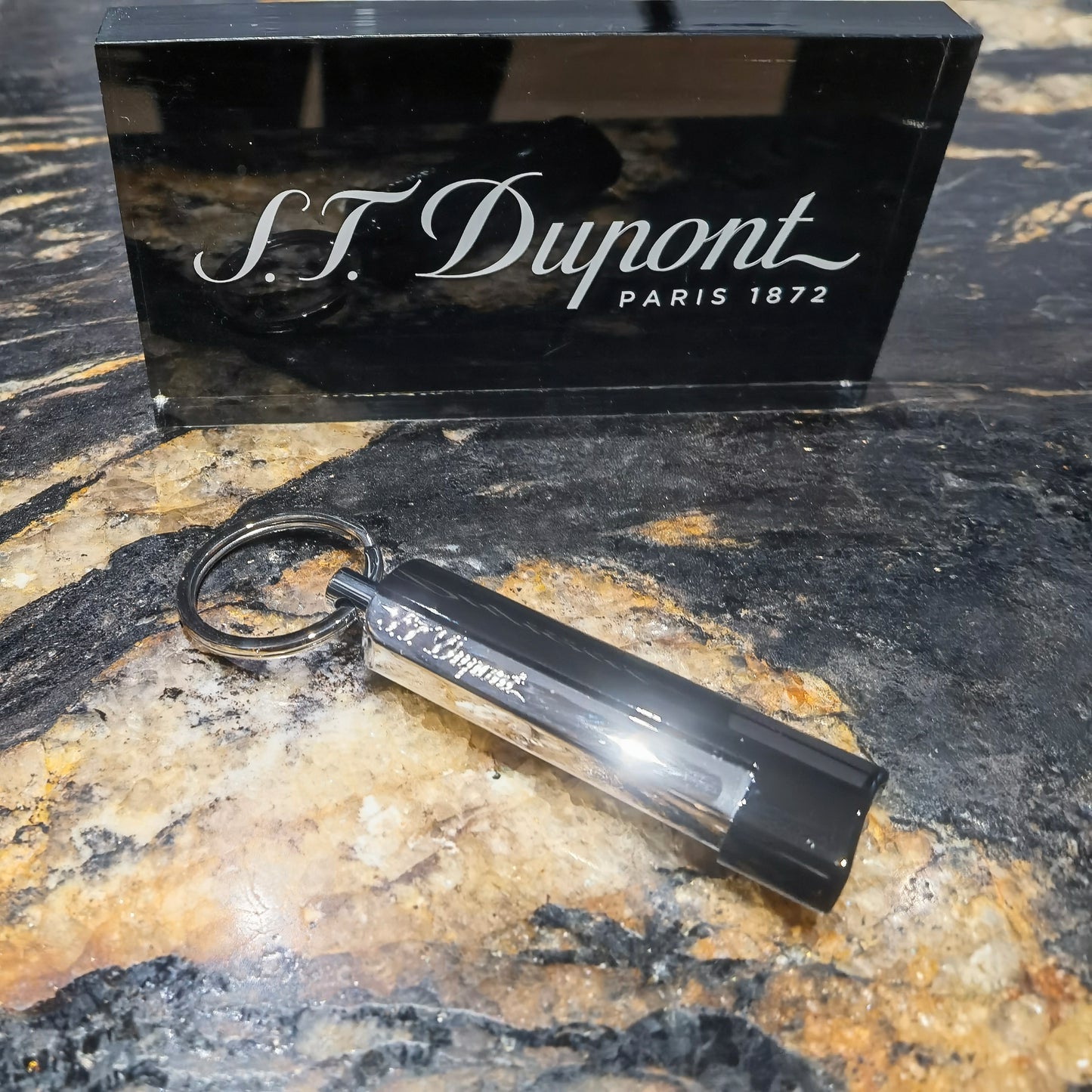 S.T. Dupont Cigar Punch Cutter Maxijet Black Lacquer & Chrome