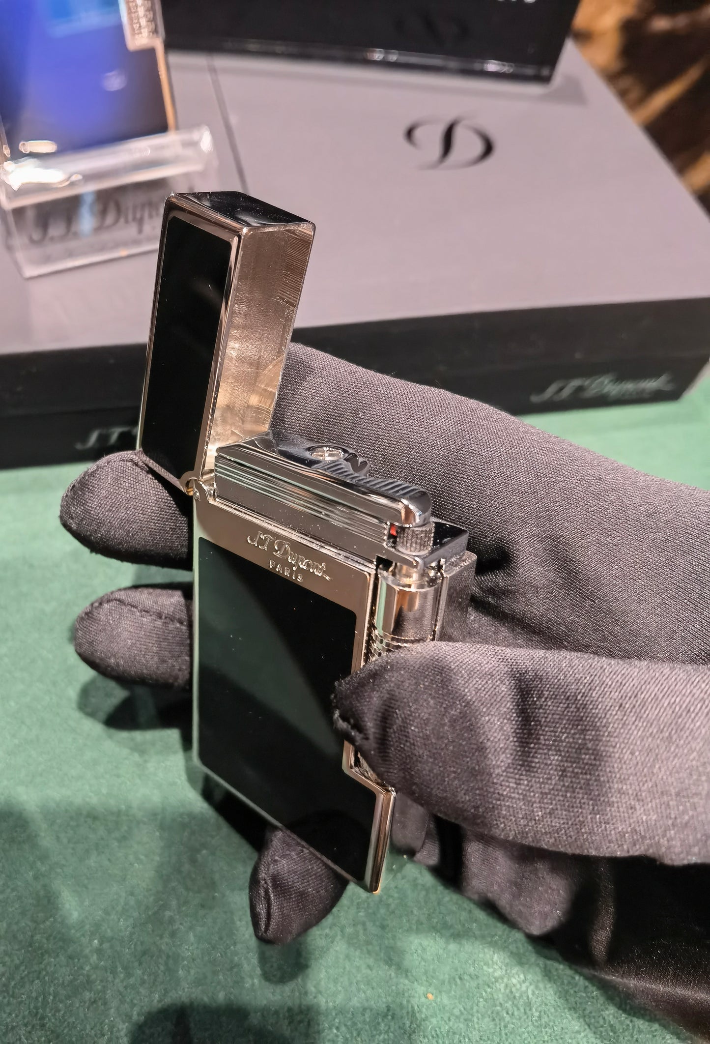 S.T. Dupont Le Grand Lighter Palladium