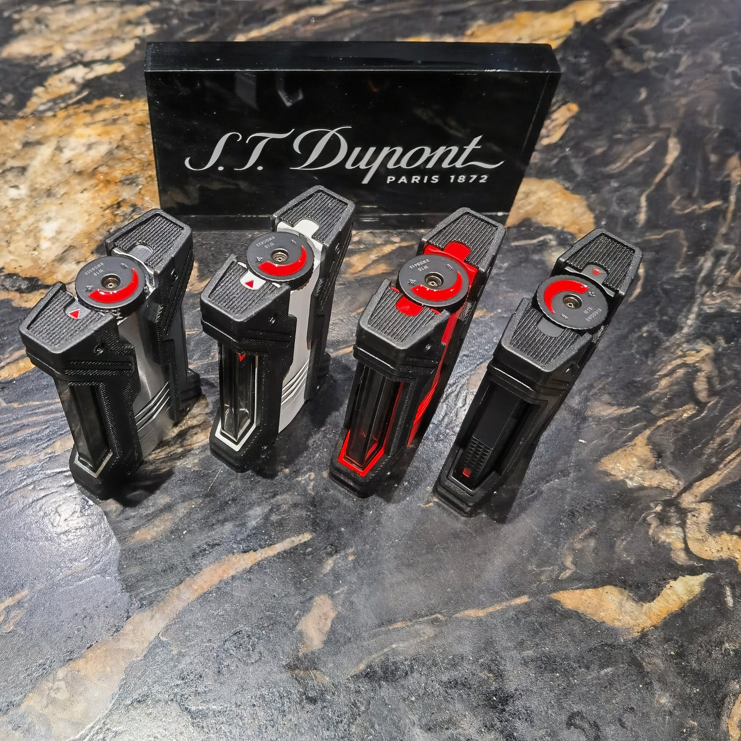 S.T. Dupont Defi XXtreme Double Jet Cigar Lighter