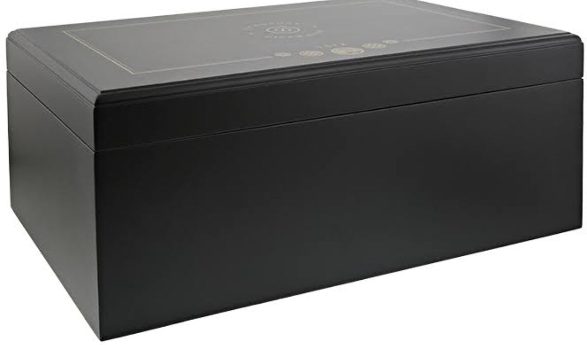 S.T. Dupont Humidor (PREMIUM CIGAR CLUB Series)