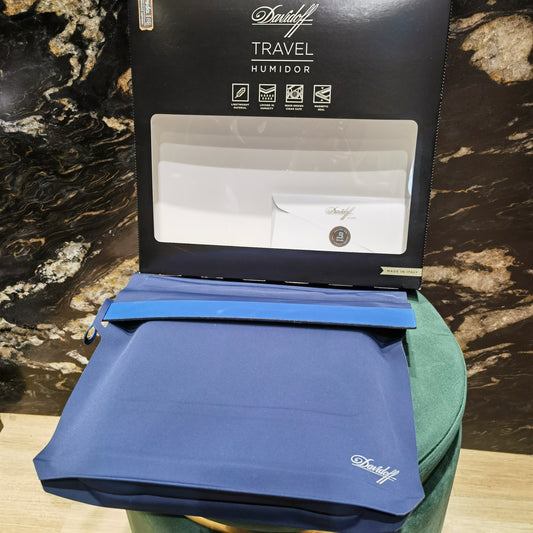 Davidoff Cigar Case Travel Humidor Explorer 2020 Royal Blue
