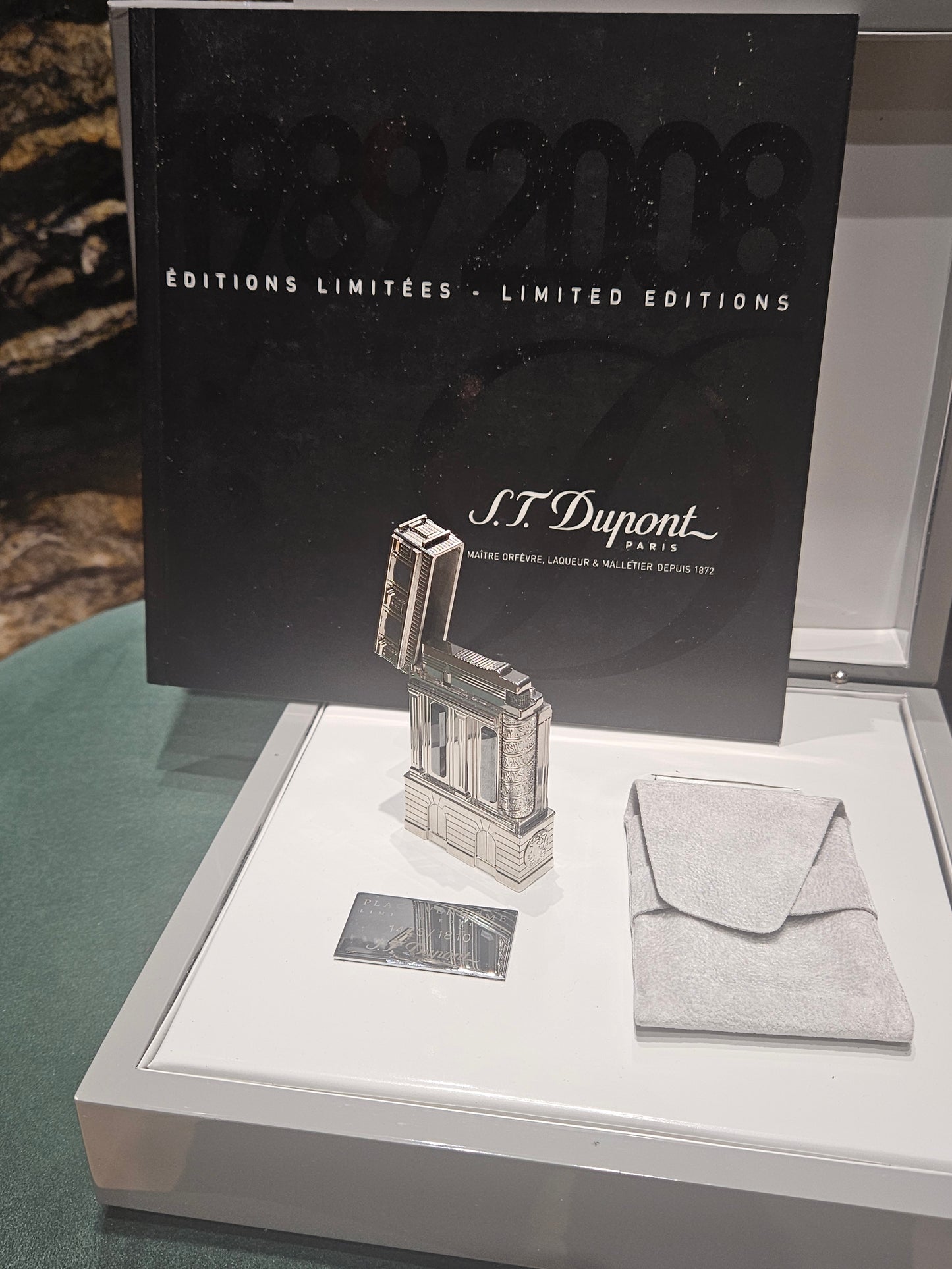 S.T. Dupont Ligne 2 Place Vendome Lighter Limited Edition