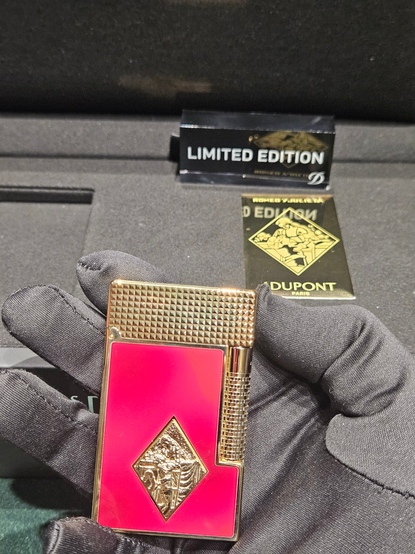 S.T. Dupont Le Grand Lacquered Lighter Romeo Y Julieta Burgundy