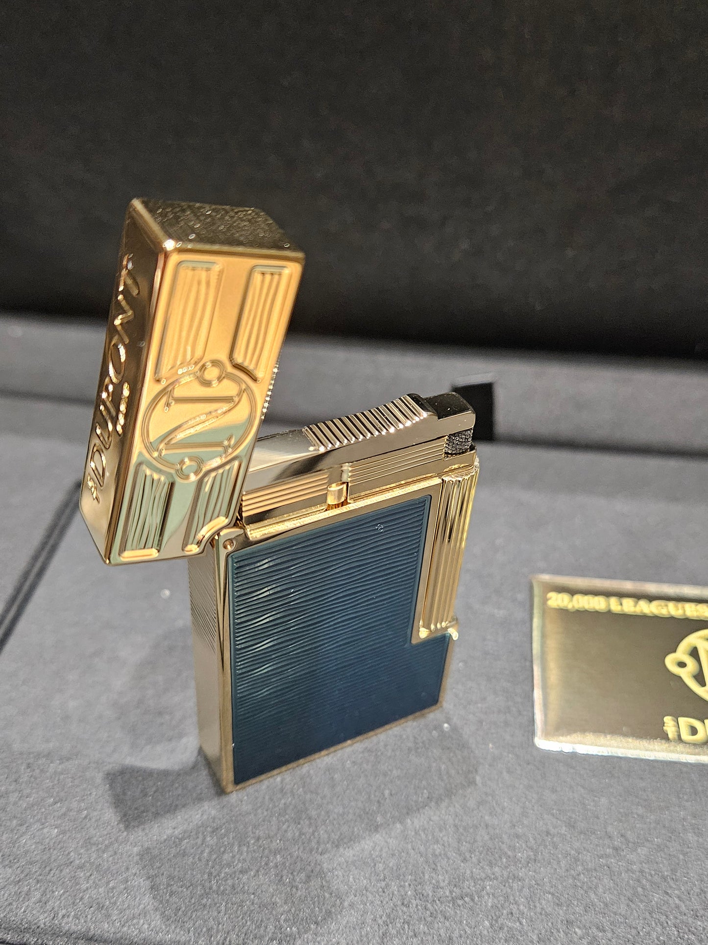 S.T. Dupont Ligne 2 Lacquered lighter 20'000 Leagues under the seas green pacific Limited Edition